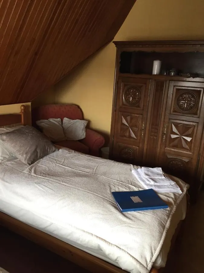 Bed and Breakfast Chez Nous à Mael-Carhaix France
